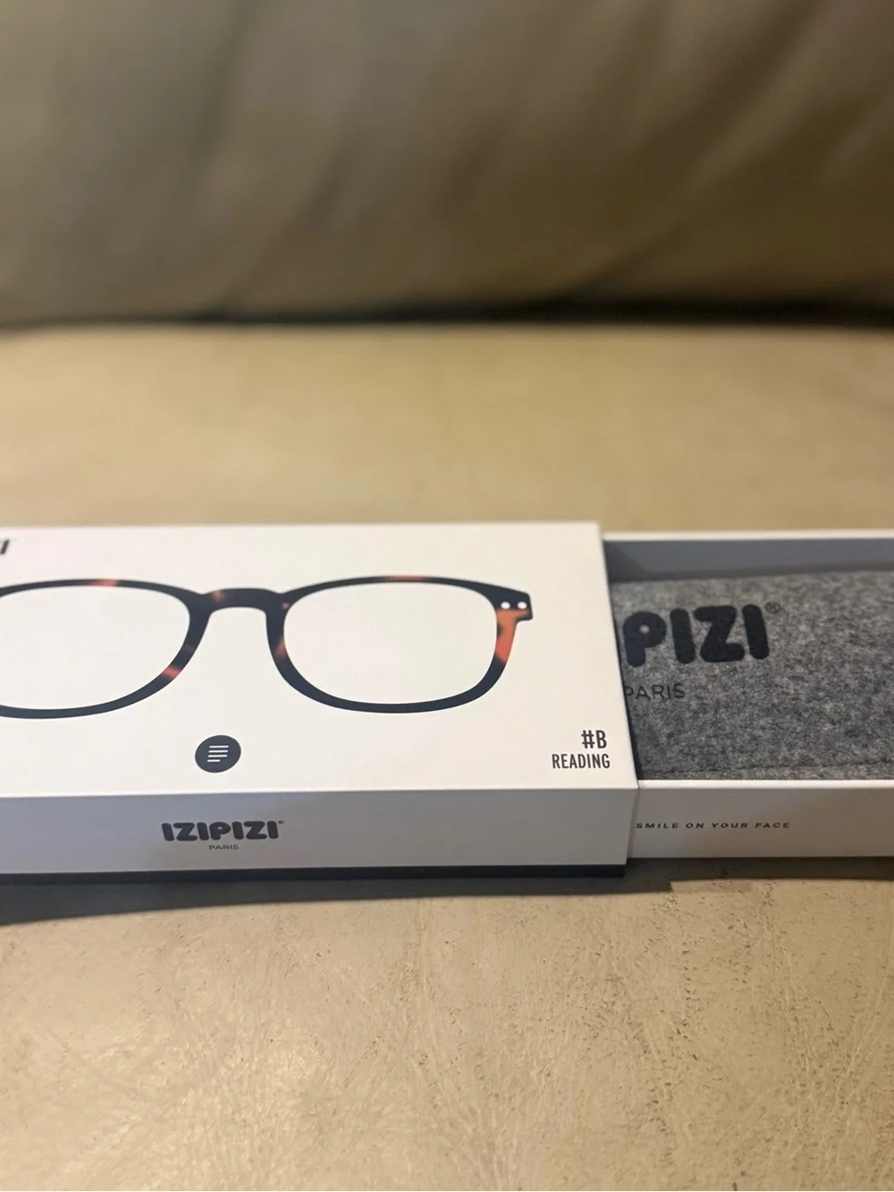 NWT NWB IZIPIZI 1.0 Reading Glasses for Women or Men - Style B in Tortoise